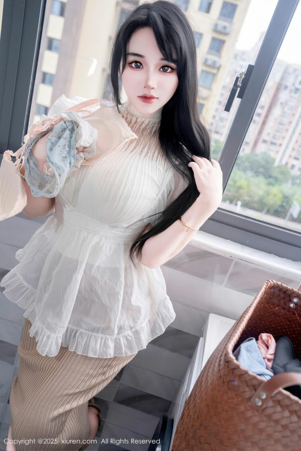 XiuRen秀人网 No.11010 Xi Xi Ai Chi Cao Mei (84P)