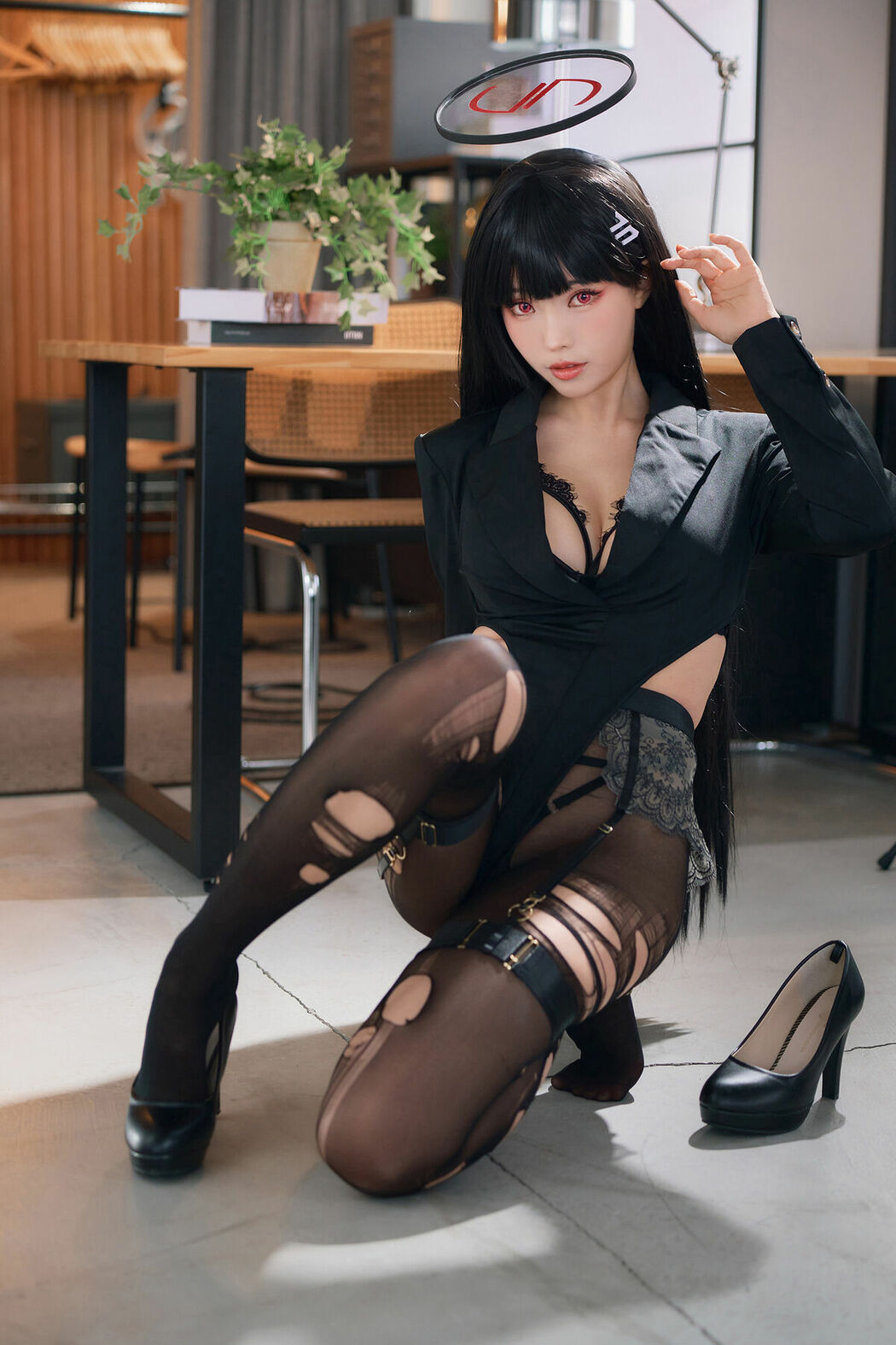 Coser@Ely_eee ElyEE子 – 调月莉音 秘密吊帶 (38P)