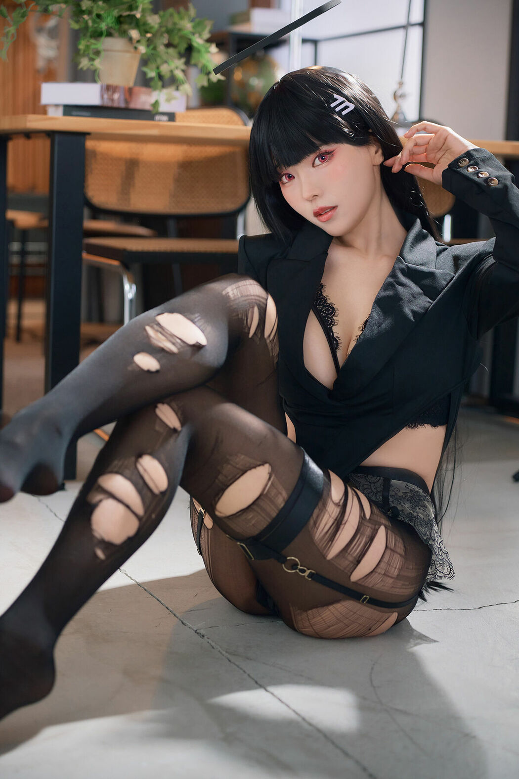 Coser@Ely_eee ElyEE子 – 调月莉音 秘密吊帶 (38P)
