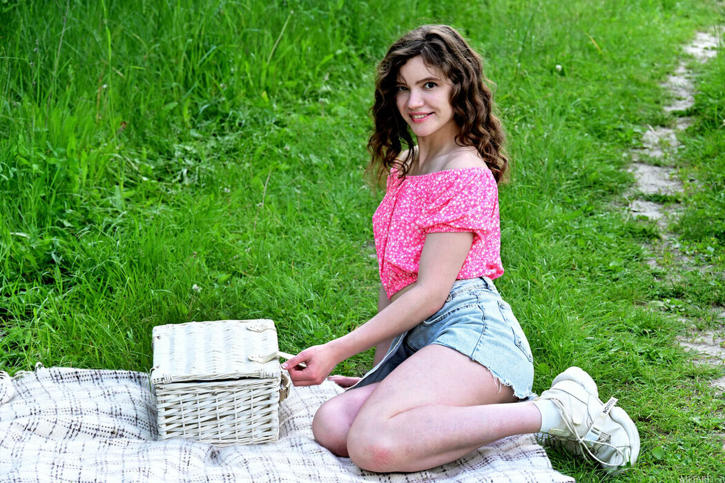 MetArt Carrie – My Day Off Part01 (57P)