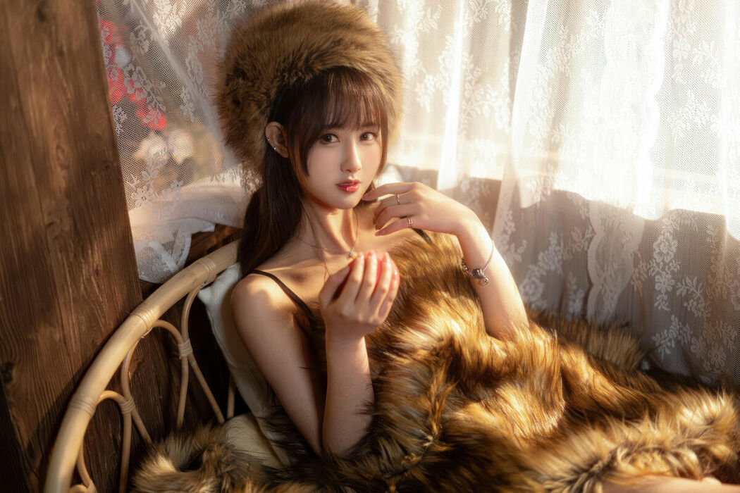 Coser@羽生三未 – 冬之恋歌 (38P)