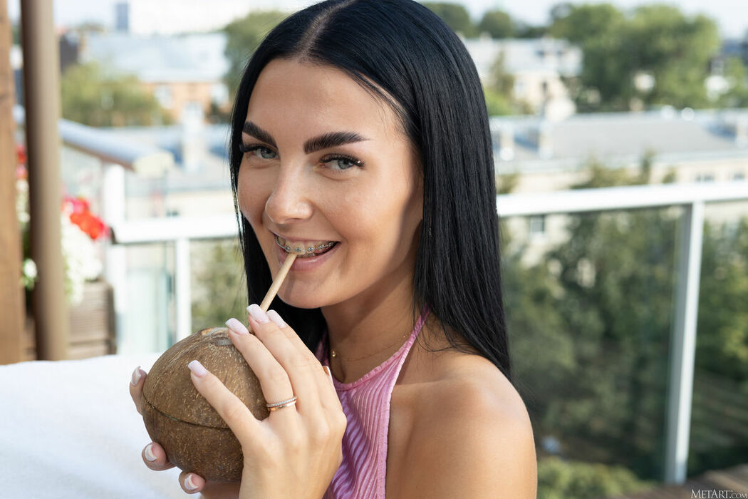 MetArt Simon – Pink Treat Part01 (60P)