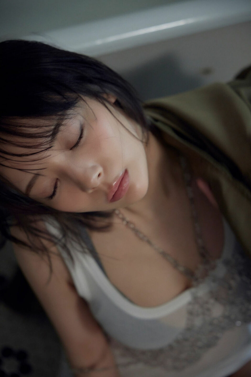 JP Sayaka Okada 岡田紗佳 – 美脚輪舞曲 SPA デジタル写真集 (51P)