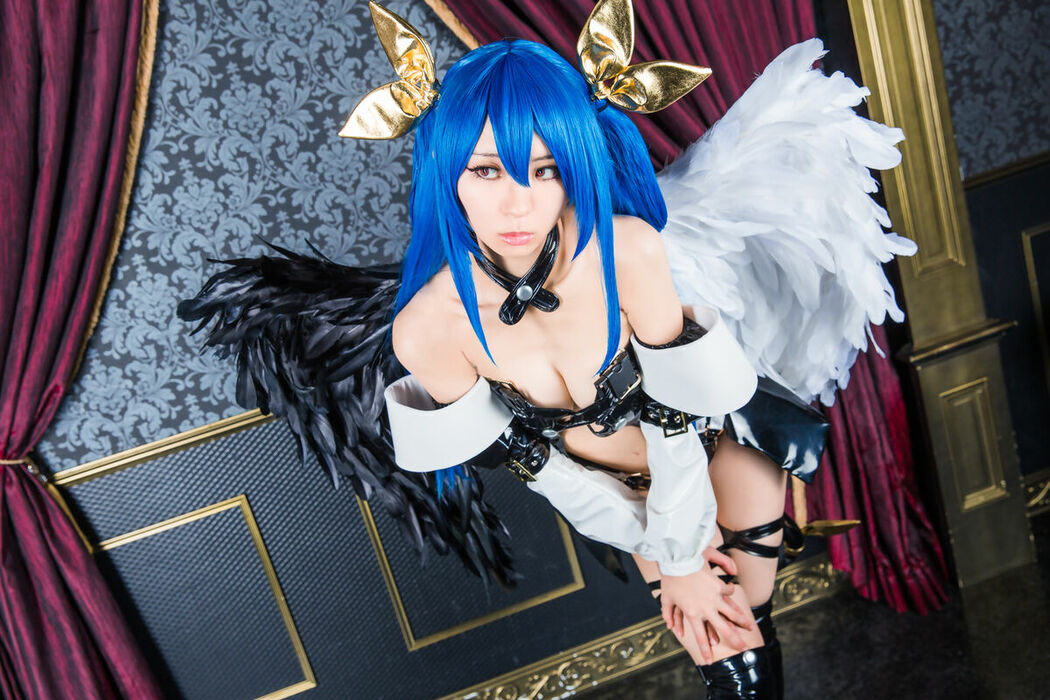 Coser@Mikehouse ミケ – Lady In The Shade コカゲノキミ (76P)