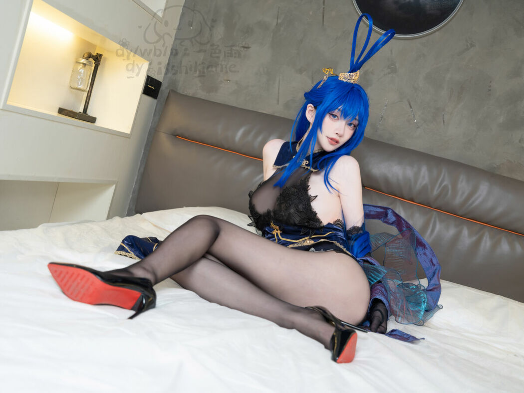 Coser@一色雨 – 新泽西 月下起舞 (21P – 1V)