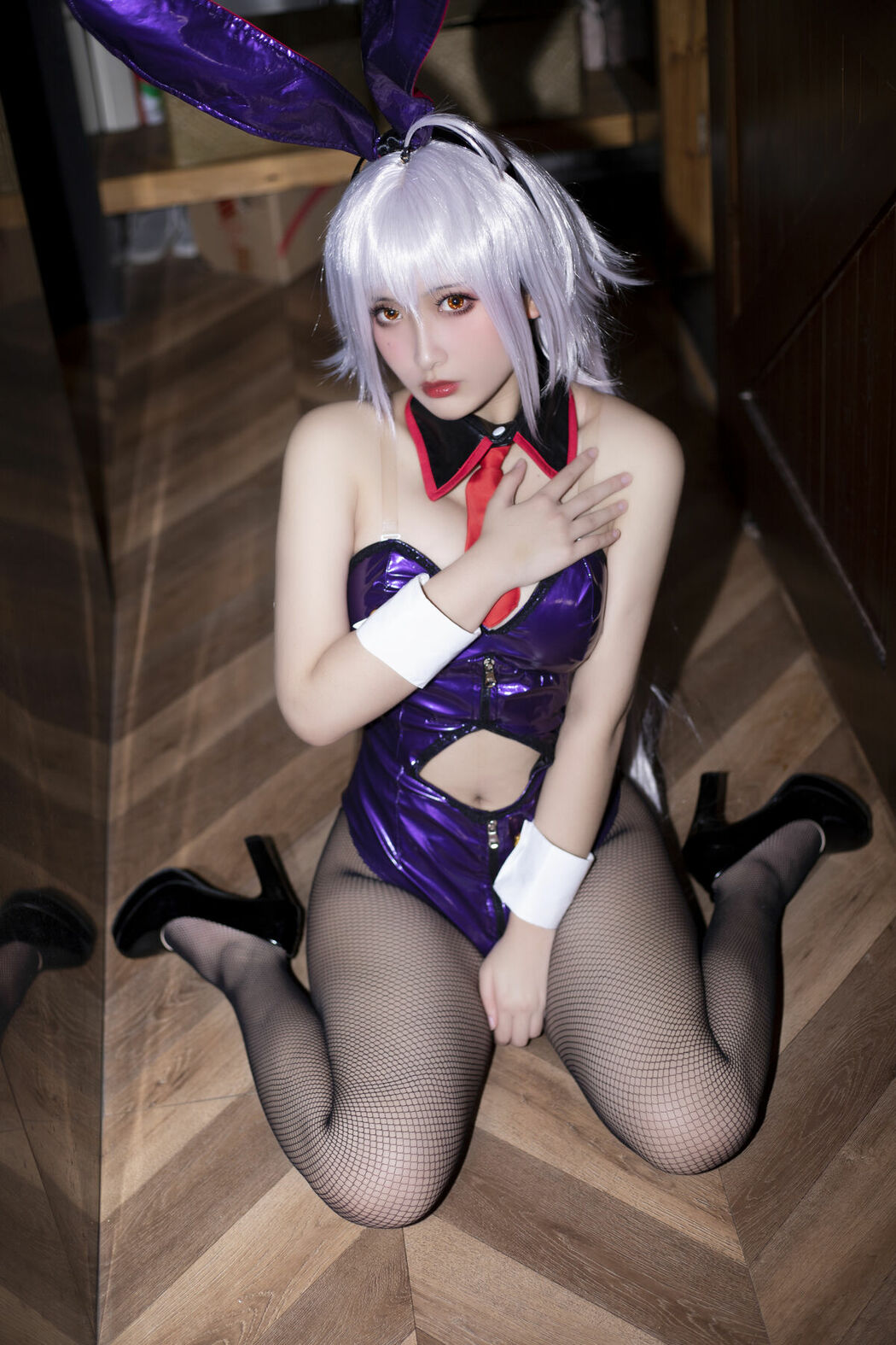 Coser@洛璃LoLiSAMA – FGO虞姬 女仆比基尼 (69P)