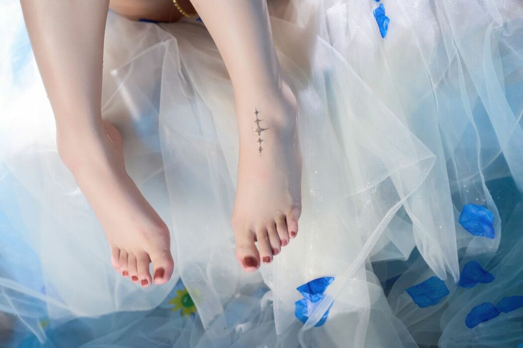 Coser@阿薰kaOri – 鸣潮 谕女尤诺 Part03 (72P)