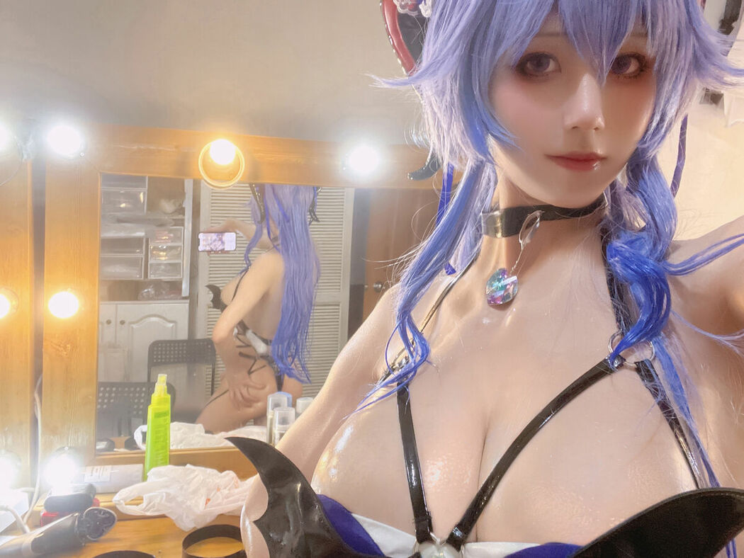 Coser@桜满三时 – 原神-甘雨魅魔 Part02 (66P)