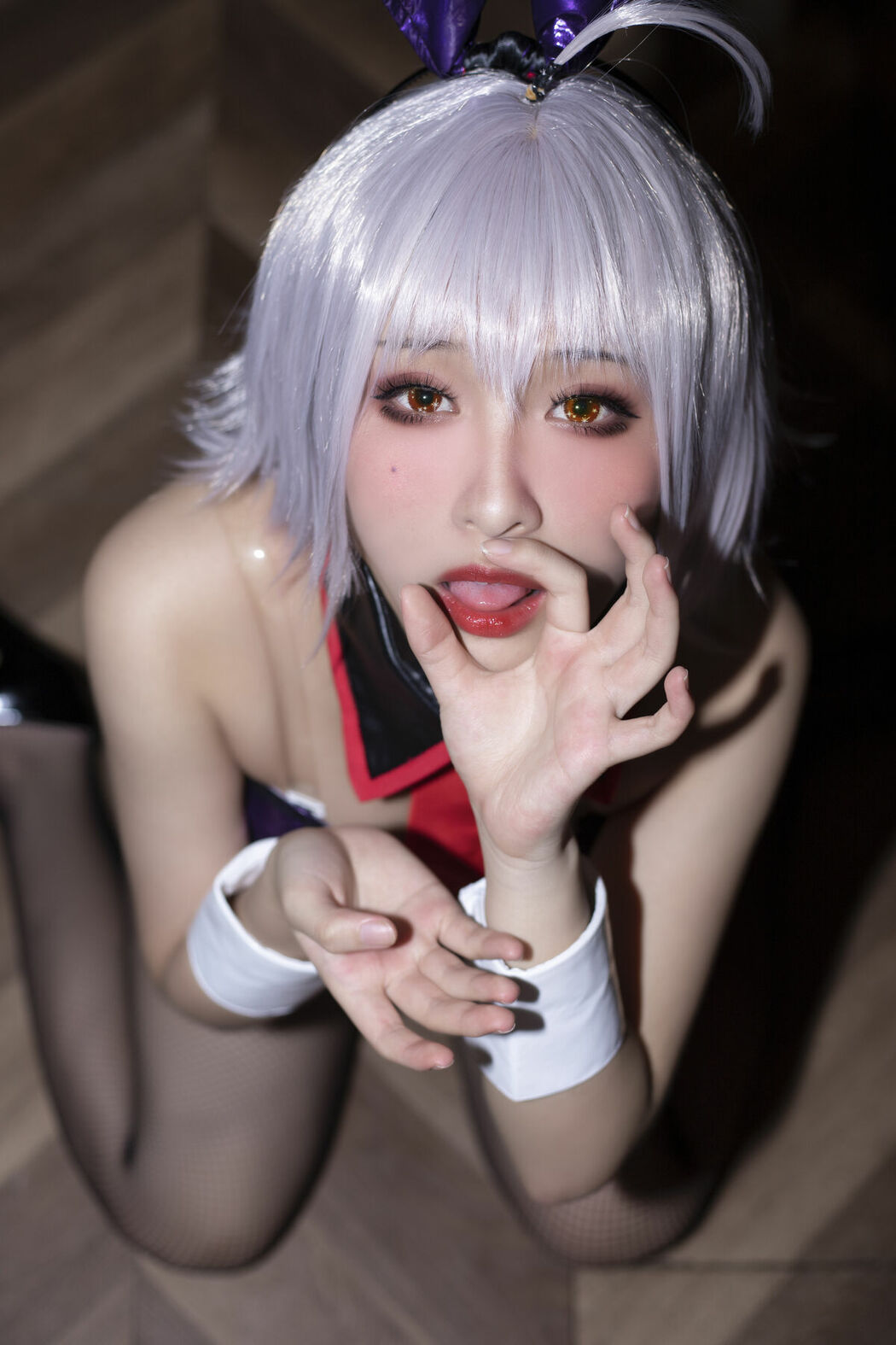 Coser@洛璃LoLiSAMA – FGO虞姬 女仆比基尼 (69P)