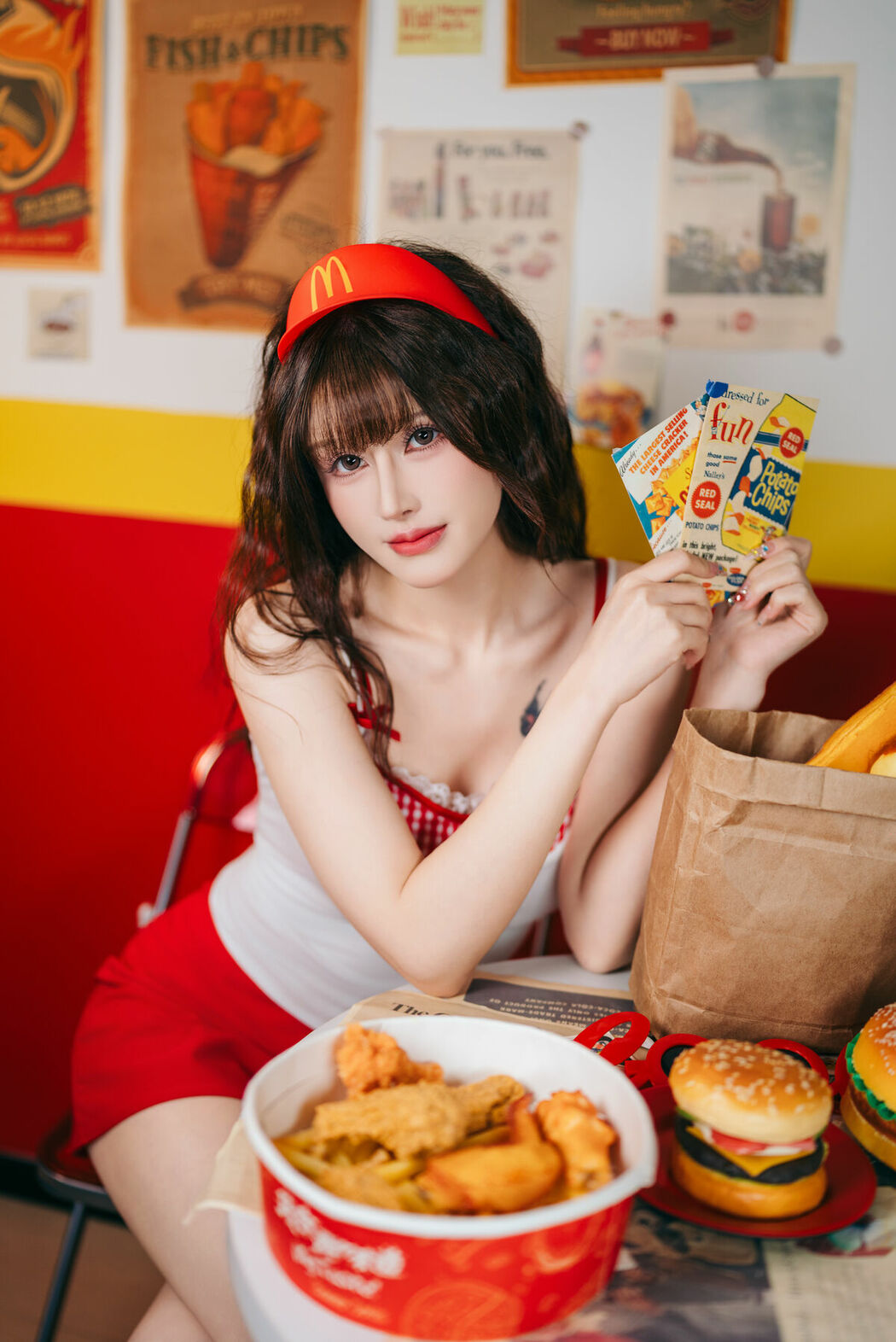 Coser@鹿八岁 – 麦门打工日记 (18P)