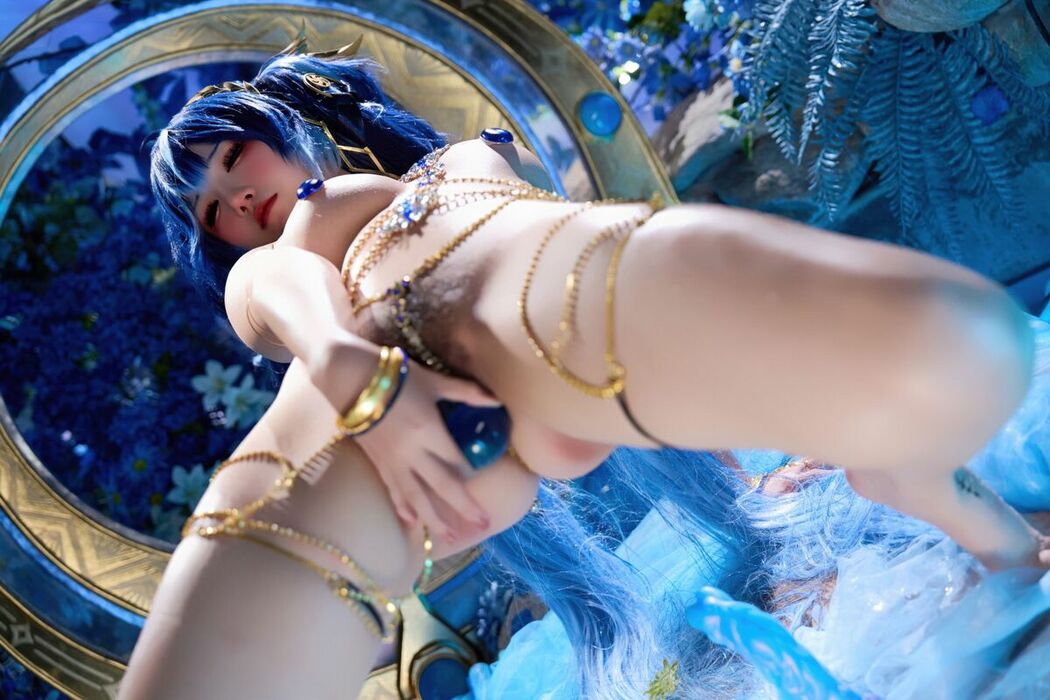 Coser@阿薰kaOri – 鸣潮 谕女尤诺 Part02 (72P)