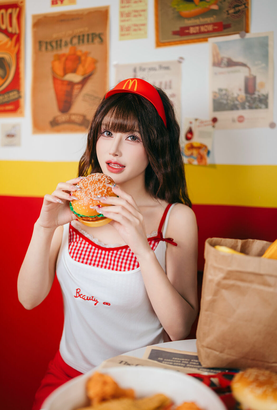 Coser@鹿八岁 – 麦门打工日记 (18P)