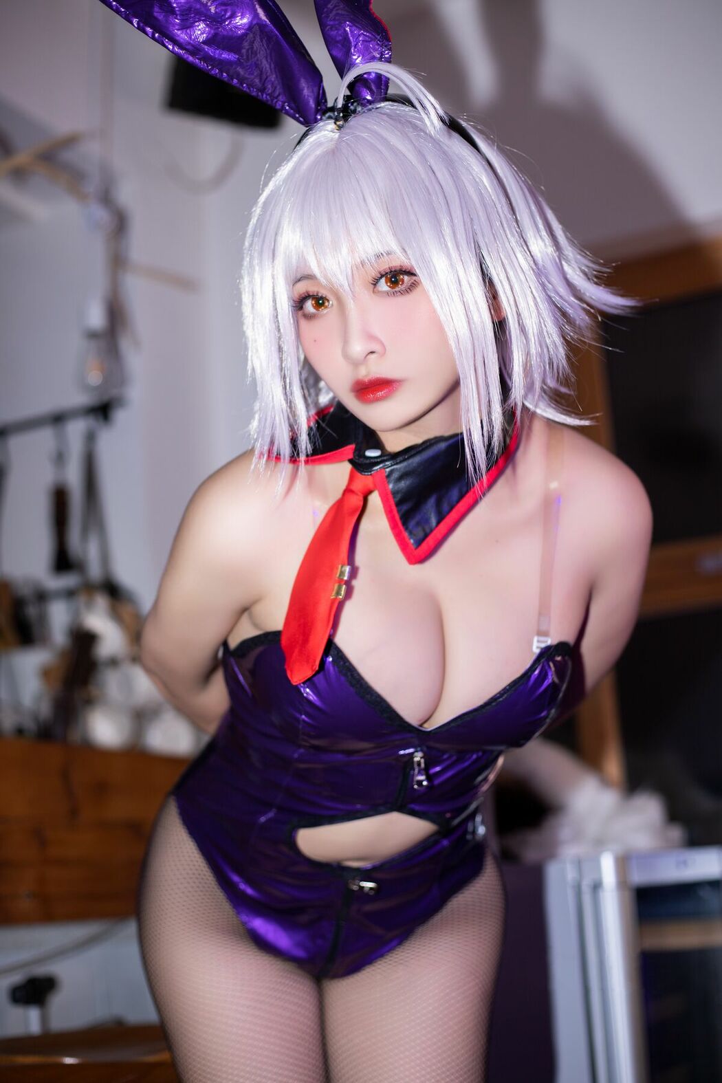 Coser@洛璃LoLiSAMA – FGO虞姬 女仆比基尼 (69P)