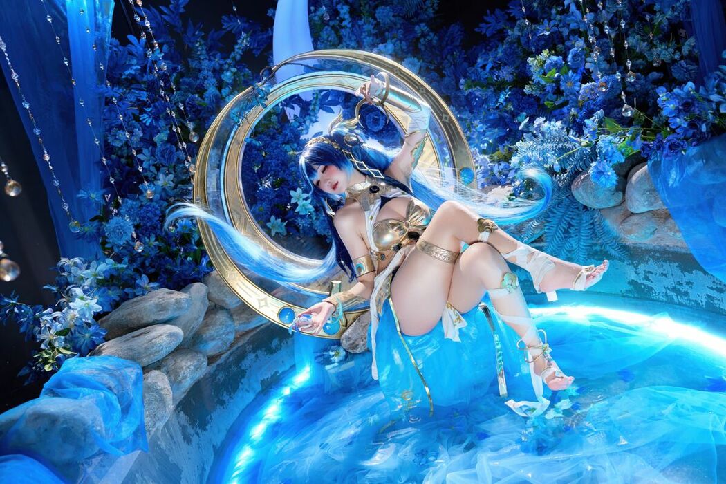 Coser@阿薰kaOri – 鸣潮 谕女尤诺 Part01 (72P – 12V)