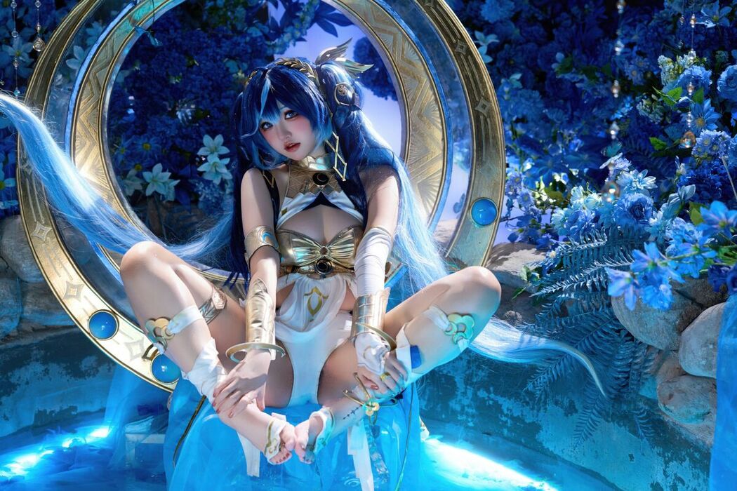 Coser@阿薰kaOri – 鸣潮 谕女尤诺 Part01 (72P – 12V)