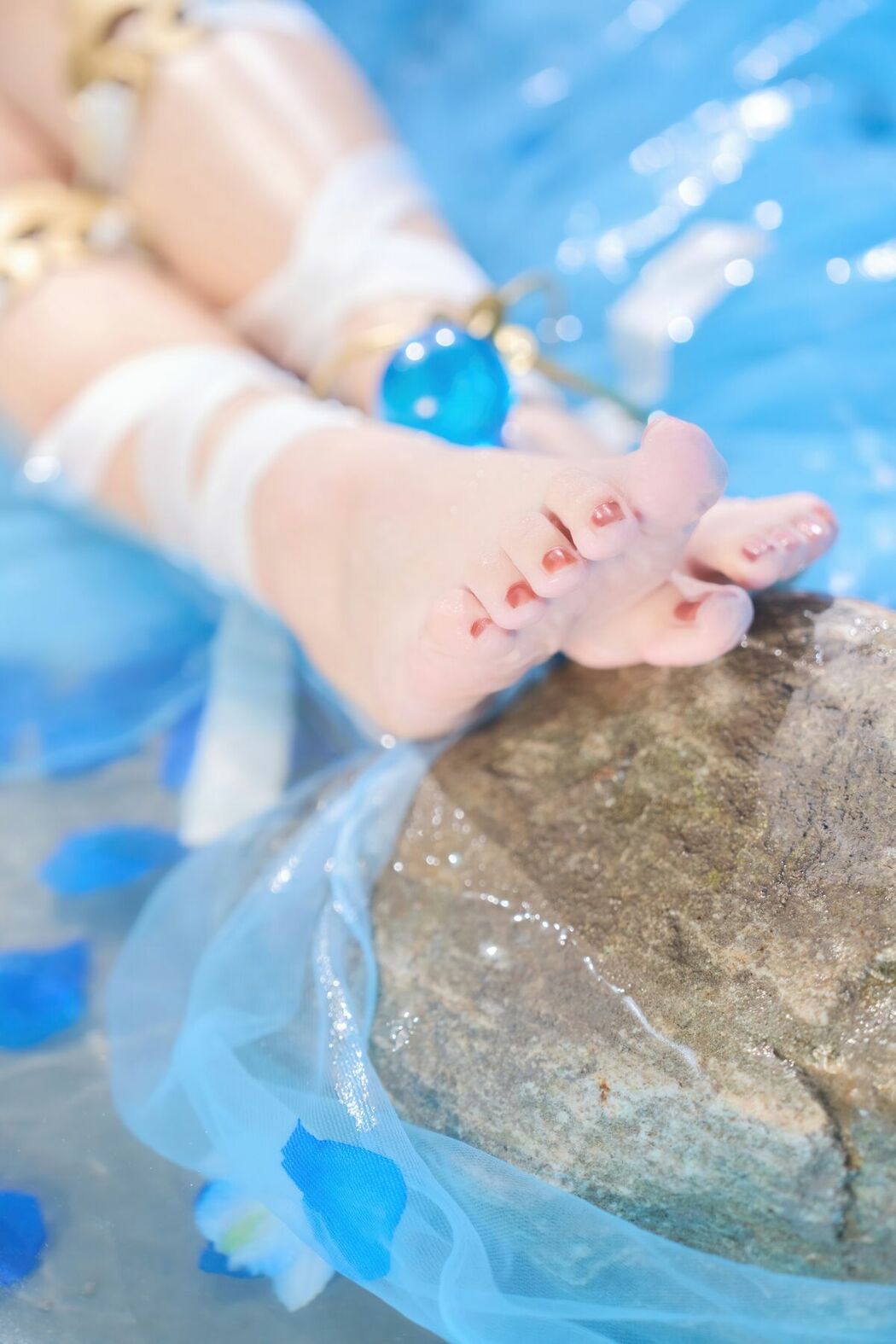 Coser@阿薰kaOri – 鸣潮 谕女尤诺 Part02 (72P)