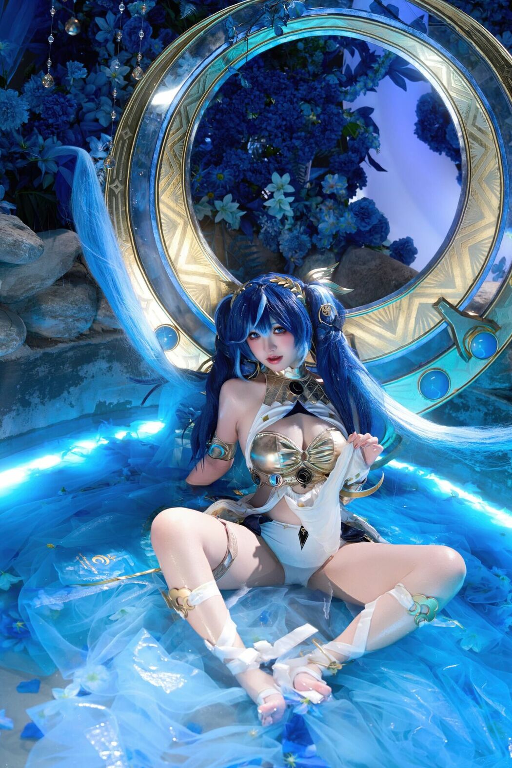 Coser@阿薰kaOri – 鸣潮 谕女尤诺 Part01 (72P – 12V)