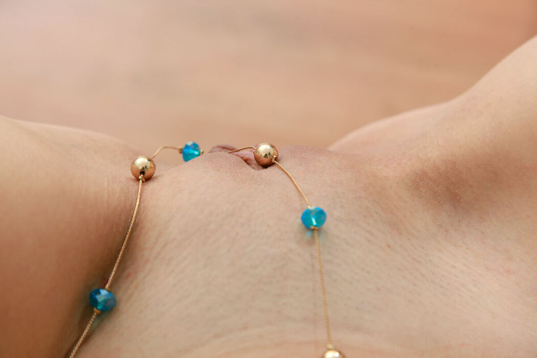 MetArt Violla – Traise Part02 (72P)