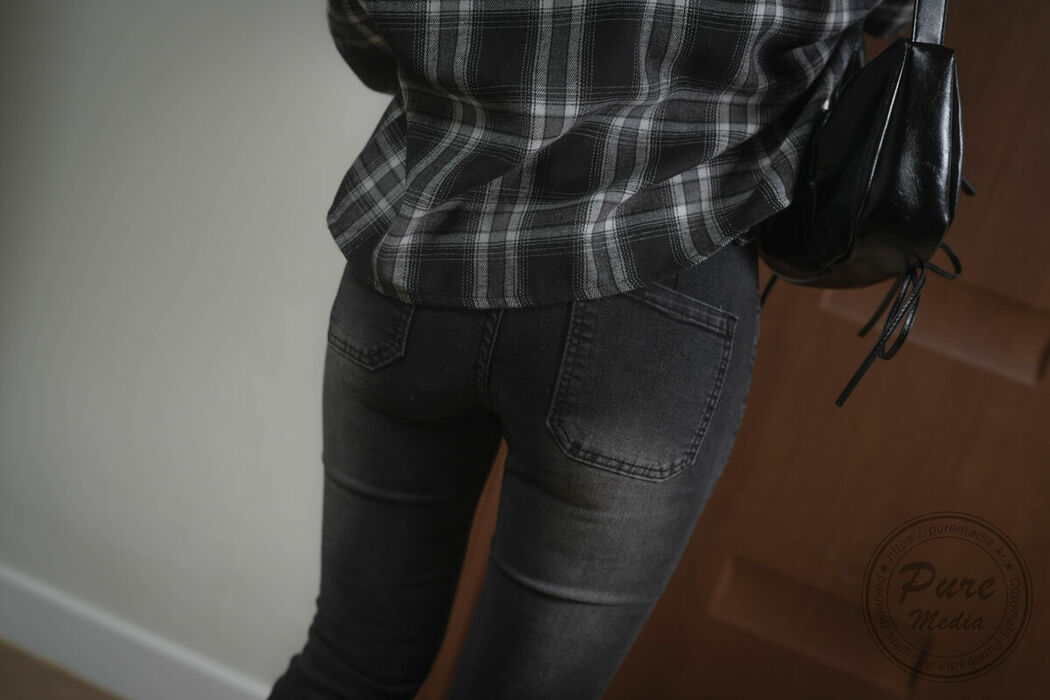 Pure Media Vol.307 – Yeha 예하 And Yuna Part01 (55P)