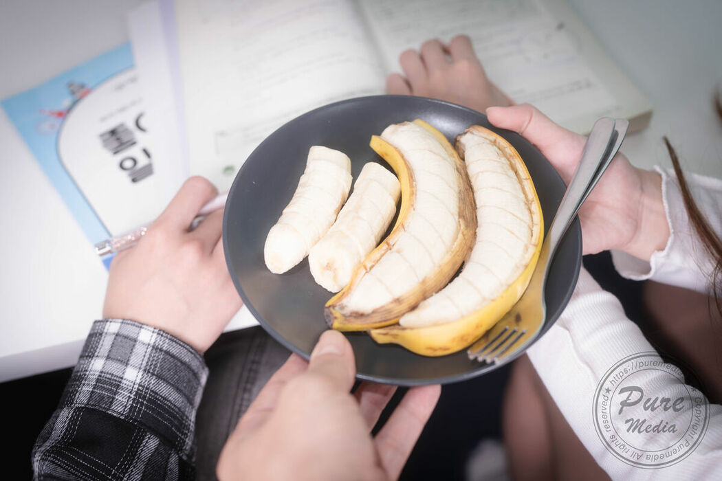 Pure Media Vol.307 – Yeha 예하 And Yuna Part01 (55P)