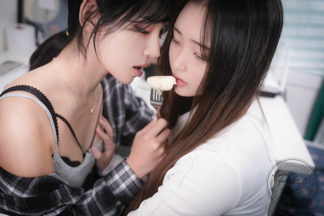Pure Media Vol.307 – Yeha 예하 And Yuna Part01 (55P)