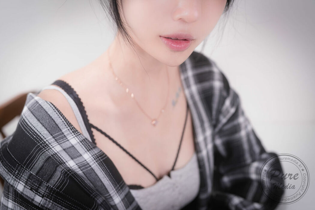 Pure Media Vol.307 – Yeha 예하 And Yuna Part01 (55P)