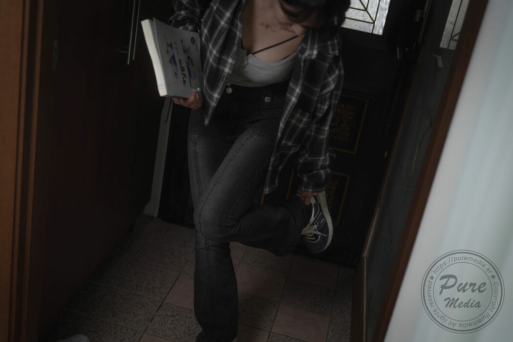 Pure Media Vol.307 – Yeha 예하 And Yuna Part01 (55P)