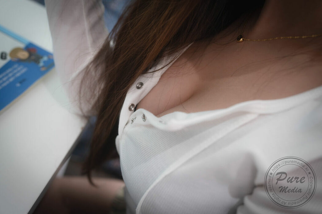 Pure Media Vol.307 – Yeha 예하 And Yuna Part01 (55P)