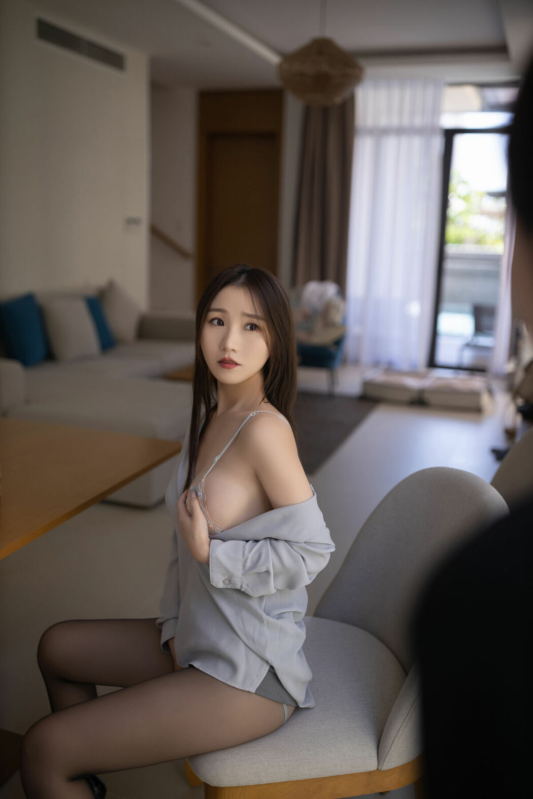 XR Uncensored Xing Ya Da 杏子Yada – 入侵者 Part01 (71P)