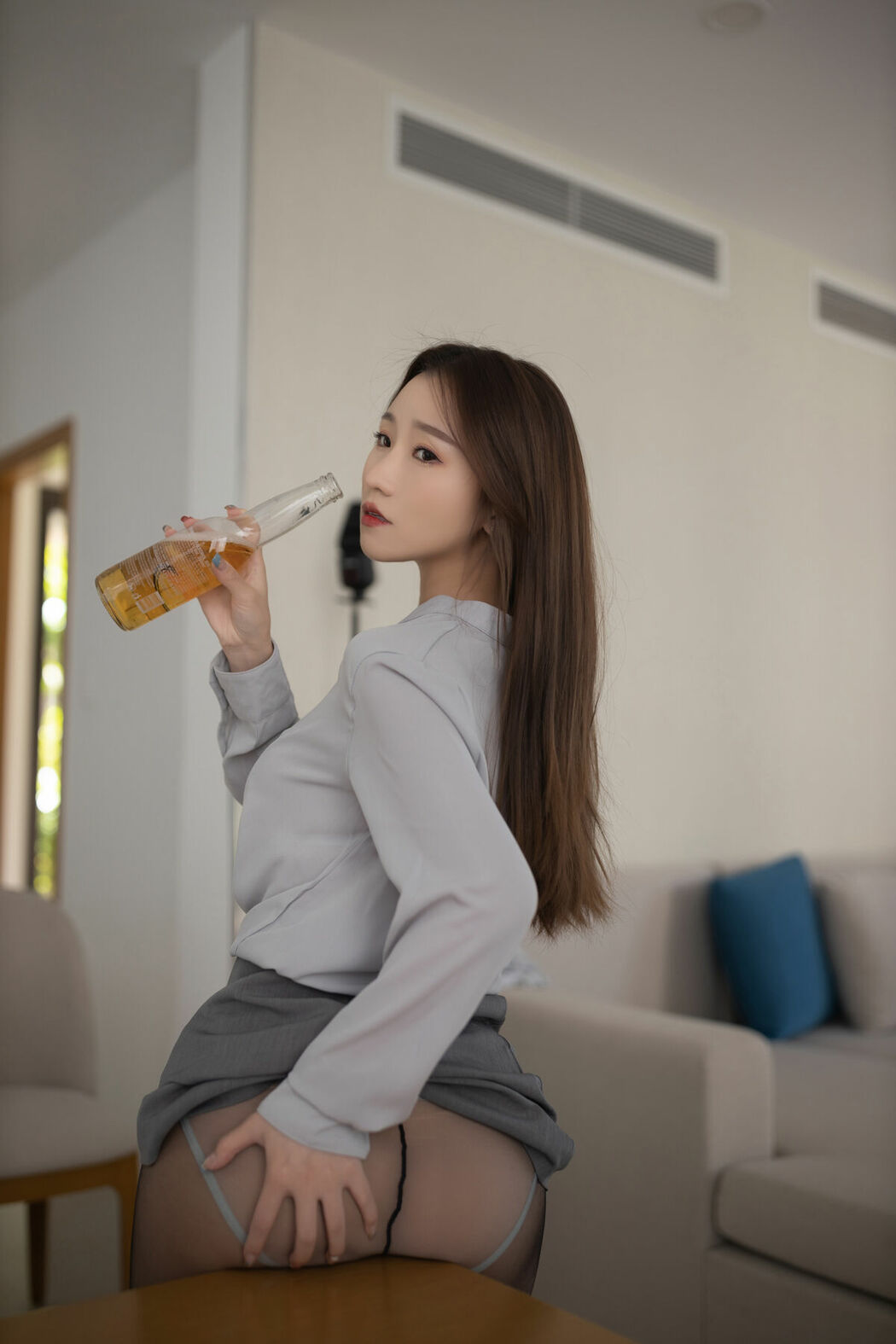 XR Uncensored Xing Ya Da 杏子Yada – 入侵者 Part01 (71P)