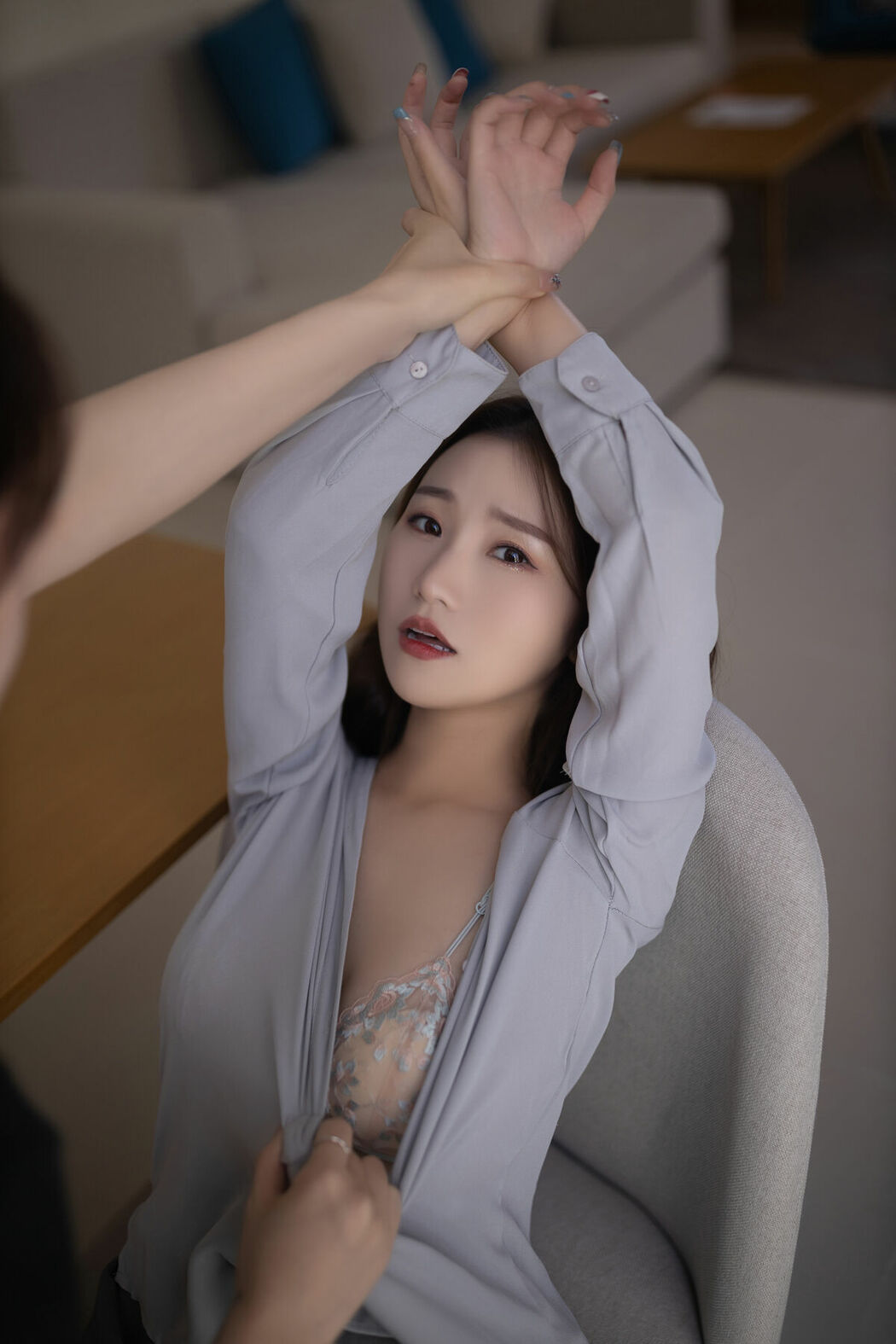 XR Uncensored Xing Ya Da 杏子Yada – 入侵者 Part01 (71P)