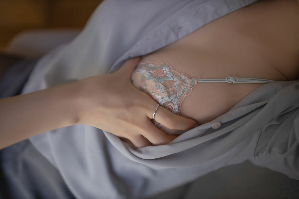 XR Uncensored Xing Ya Da 杏子Yada – 入侵者 Part01 (71P)