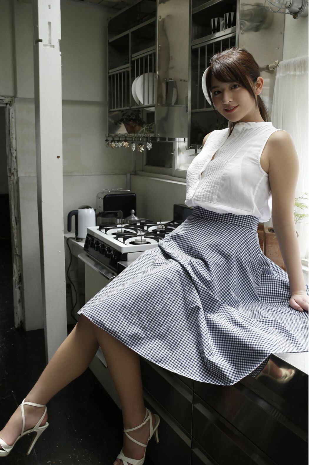 JP Kana Tokue 徳江かな – つやごと (81P)