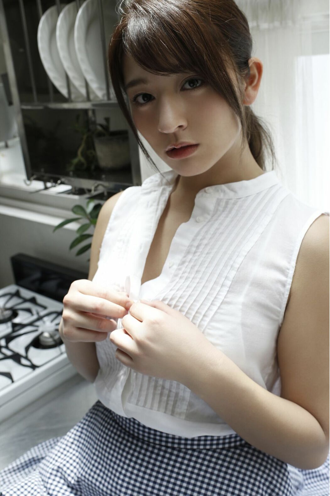 JP Kana Tokue 徳江かな – つやごと (81P)