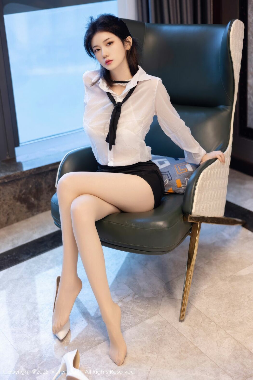 XiuRen秀人网 No.11077 Ling Qi Qi (81P)