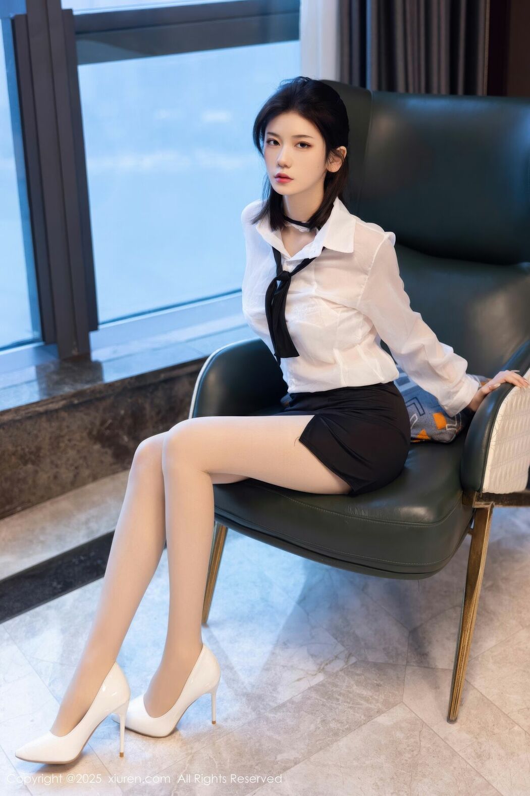 XiuRen秀人网 No.11077 Ling Qi Qi (81P)