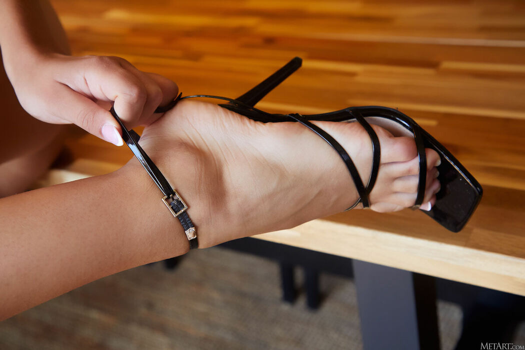 MetArt Vixi Rafi – Fierce Femme Part01 (52P)