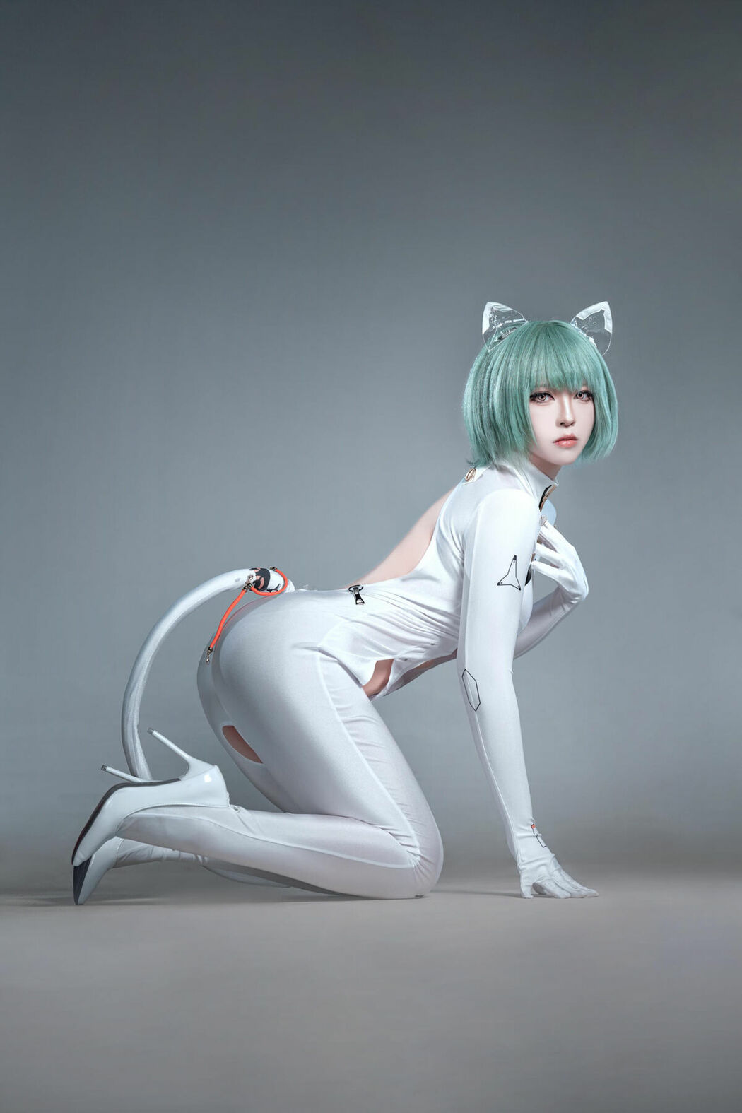 Coser@半半子 – 碧蓝航线 纳希莫夫 (39P)