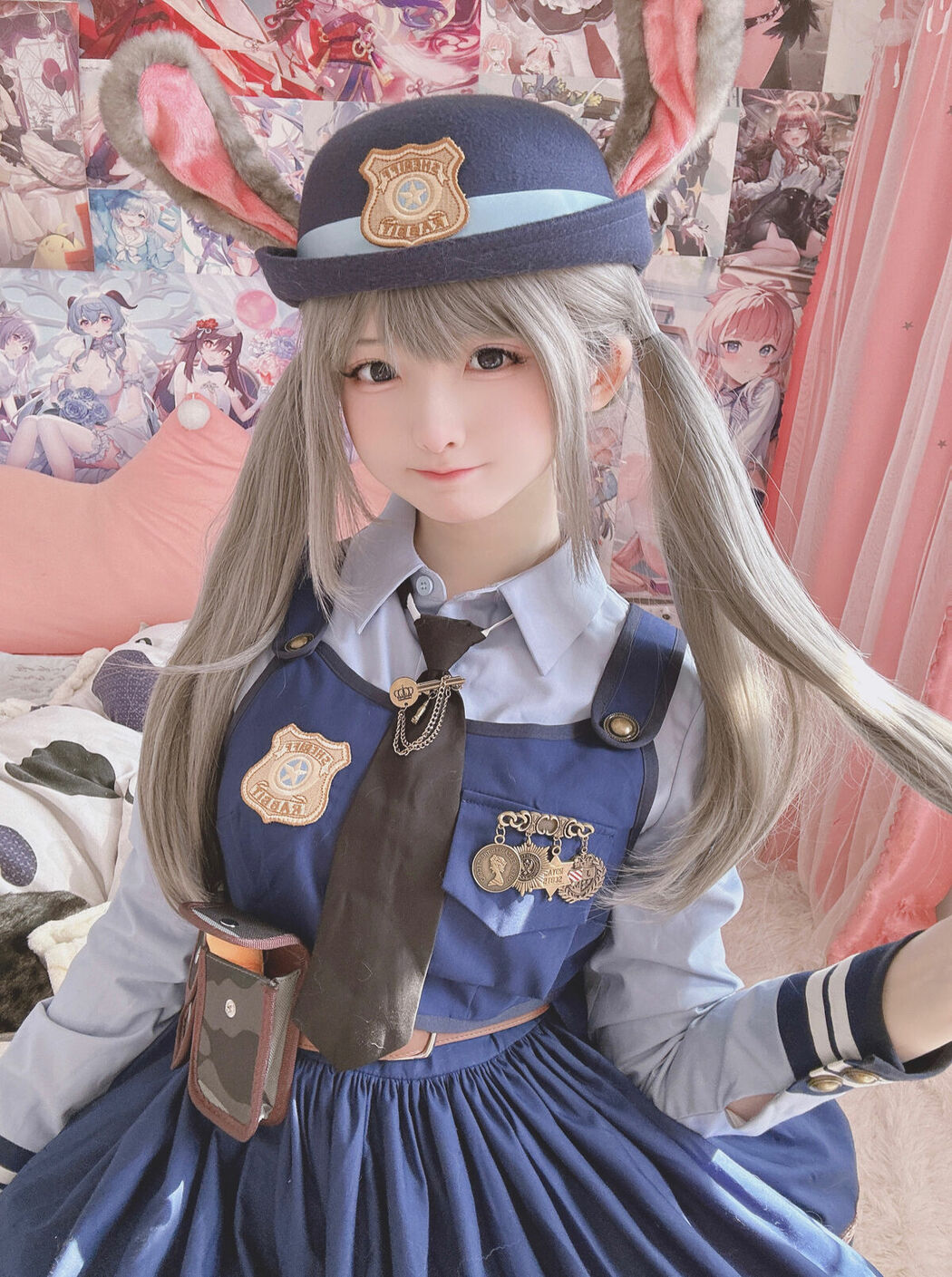 Coser@习呆呆 – ウサギ警官 (17P – 1V)