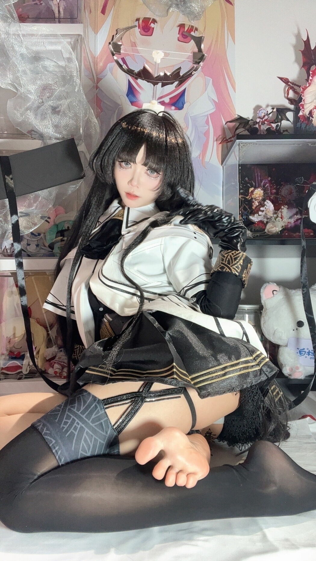 Coser@白栎Shirly – 明日方舟 阿尔图罗 Part01 (66P – 28V)