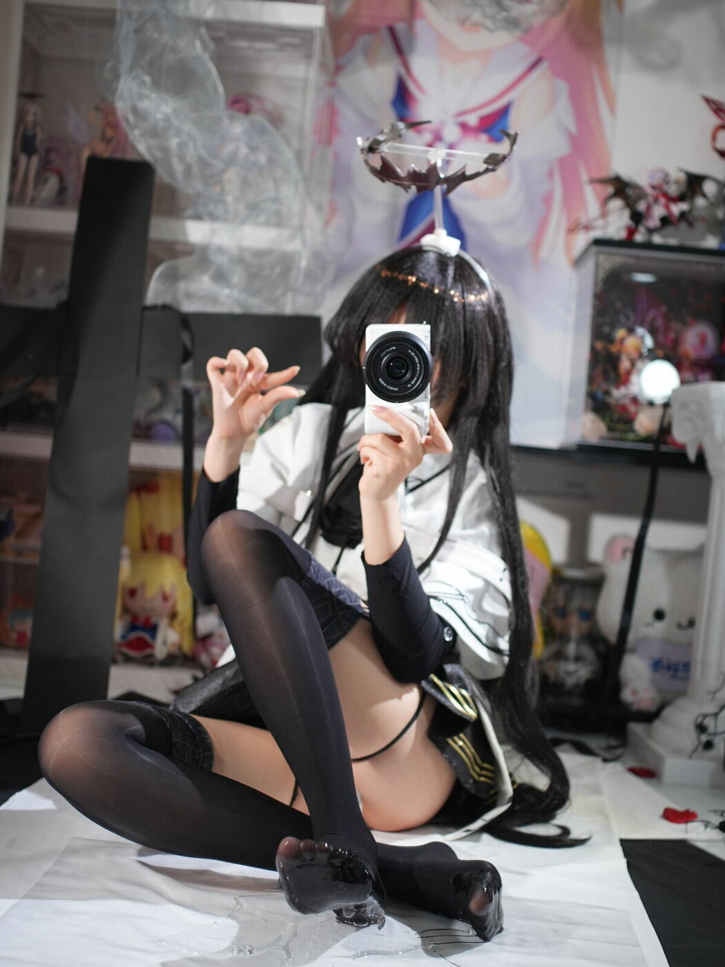 Coser@白栎Shirly – 明日方舟 阿尔图罗 Part01 (66P – 28V)