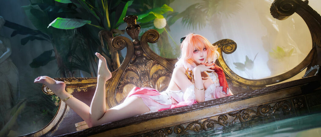 Coser@是夙卿呀 – 长离泳装 (12P)