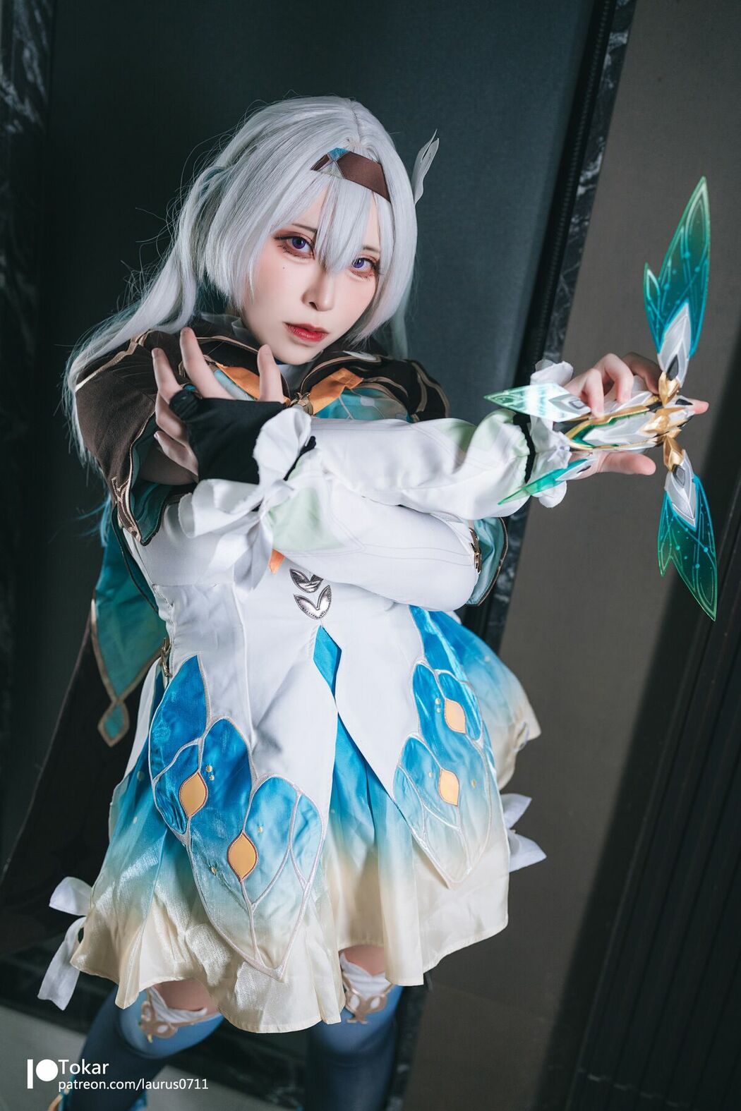 Coser@Tokar浵卡 – 崩坏星轨 萤火虫 (30P – 2V)