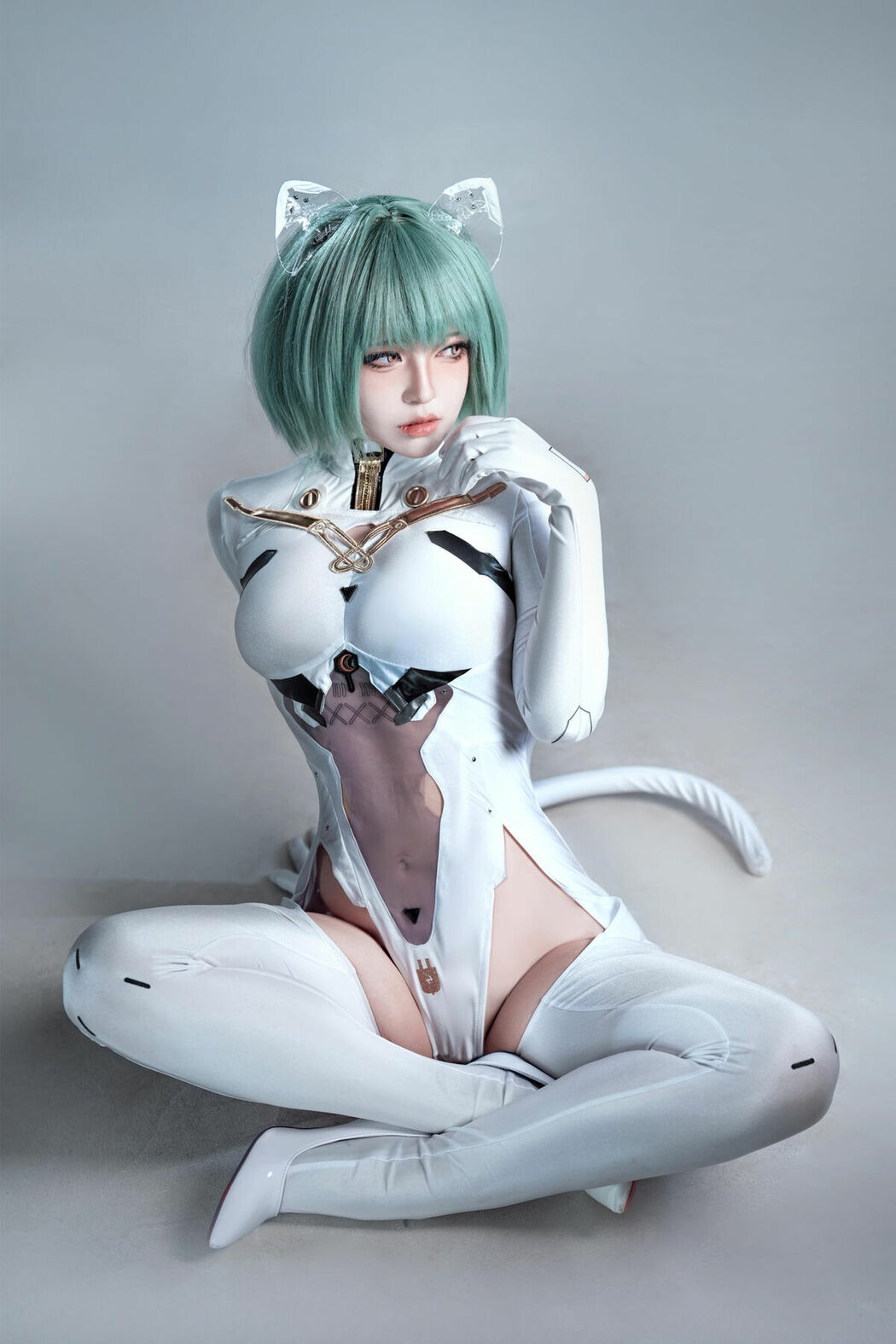 Coser@半半子 – 碧蓝航线 纳希莫夫 (39P)