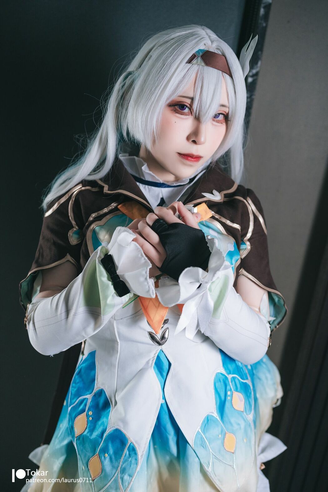 Coser@Tokar浵卡 – 崩坏星轨 萤火虫 (30P – 2V)