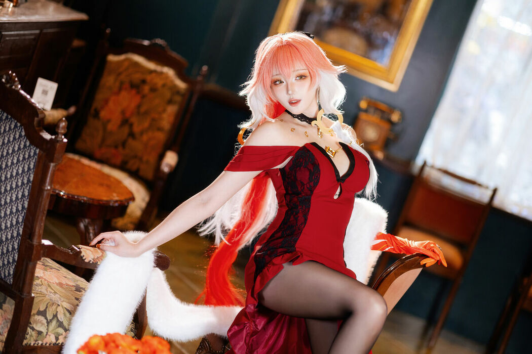 Coser@瓜希酱 – 长离必胜客 鸣潮 (19P)