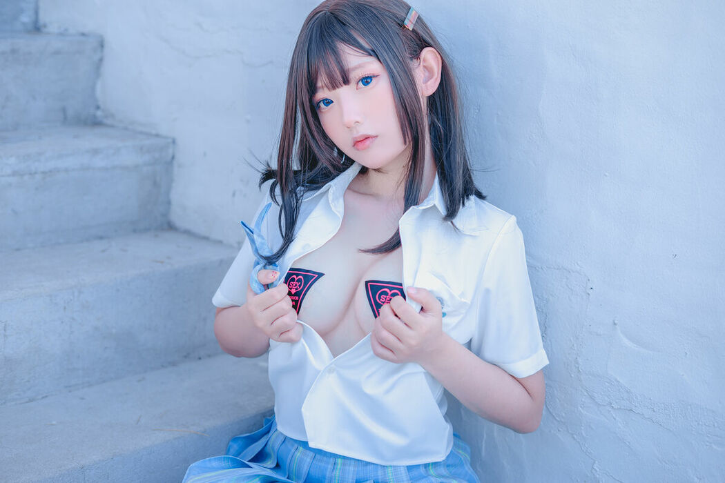 Coser@Messie Huang – Seifuku (21P)