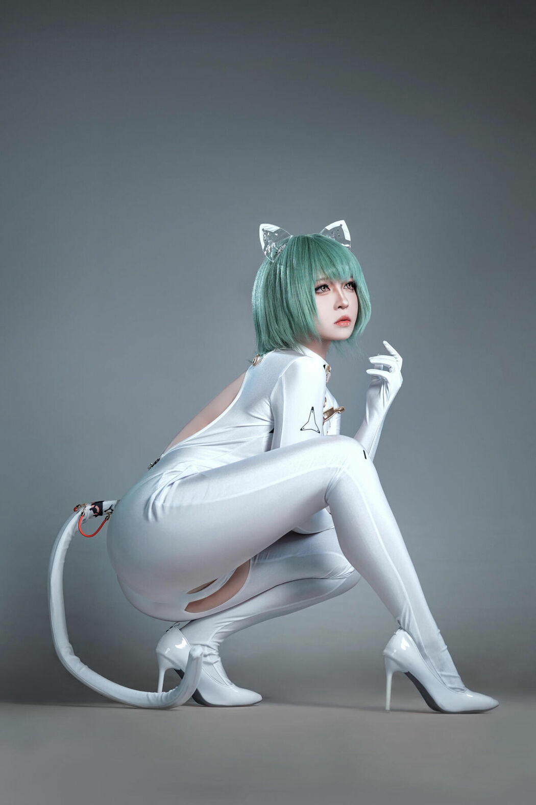 Coser@半半子 – 碧蓝航线 纳希莫夫 (39P)