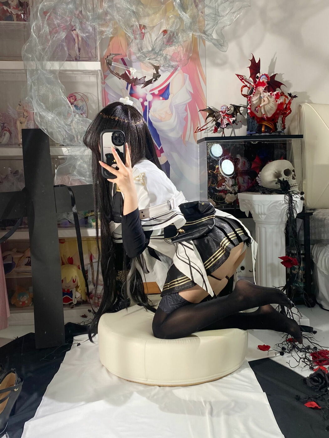 Coser@白栎Shirly – 明日方舟 阿尔图罗 Part01 (66P – 28V)