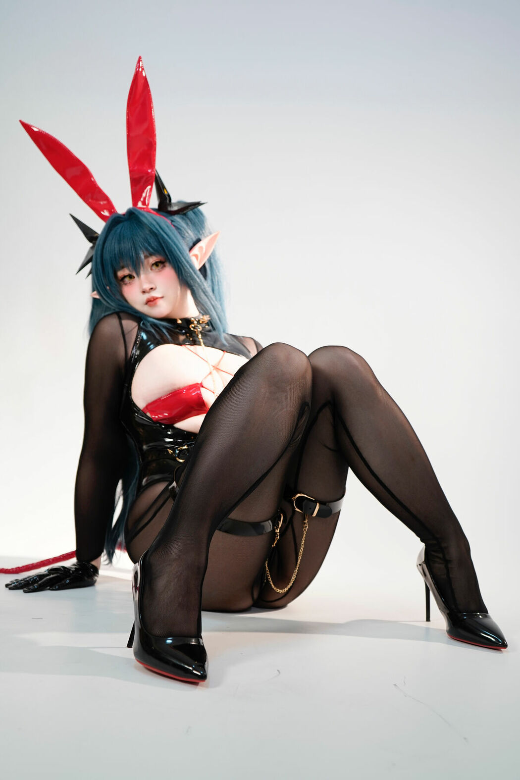 Coser@一只猫猫帽 – 雷根斯堡 Part03 (66P)